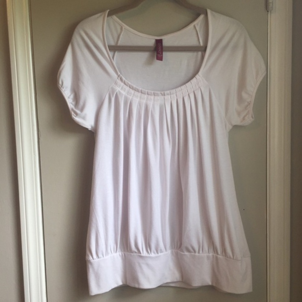 Gitano Women’s Polyester Blend White Square Neck Tunic Top - M